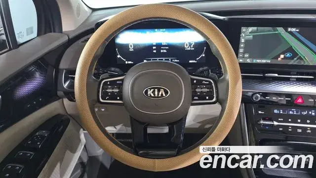 Kia Carnival 2021 — Şəkil 13/20