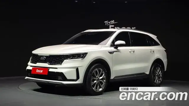 Kia Sorento 2021 — Фото 1/20