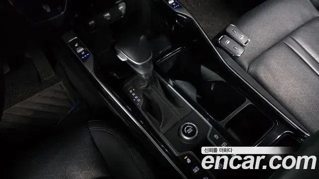 Kia Sorento 2021 — Фото 9/20
