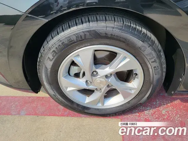 Hyundai Avante 2021 — Фото 17/19