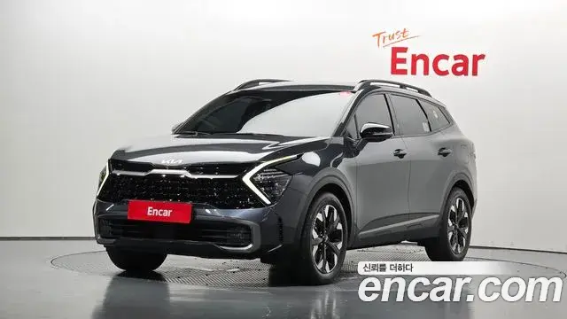 Kia Sportage 2022 — Фото 1/20