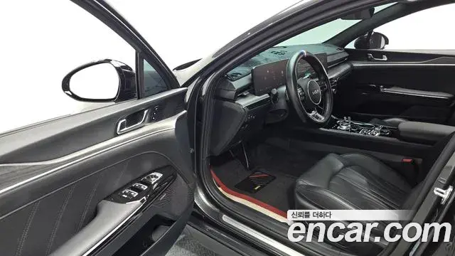 Kia K5 2024 — Photo 10/20