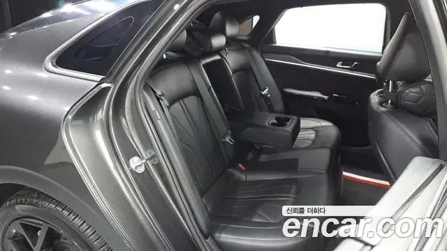 Kia K5 2024 — Photo 12/20