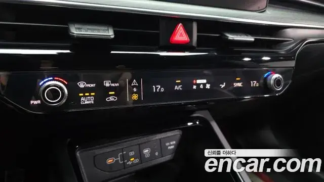 Kia K5 2024 — Photo 16/20