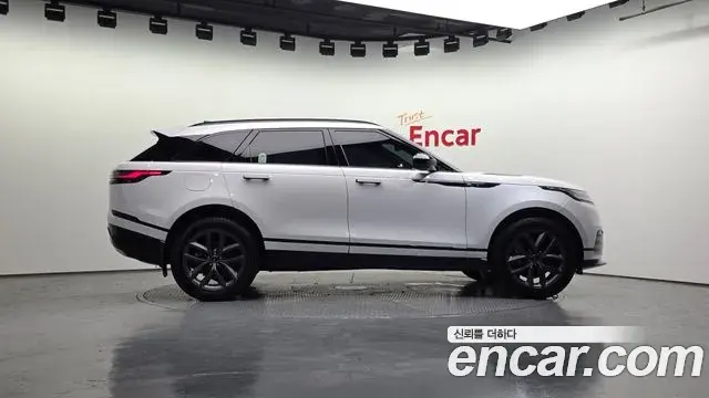 Land Rover Range Rover Velar 2026 — Photo 5/20