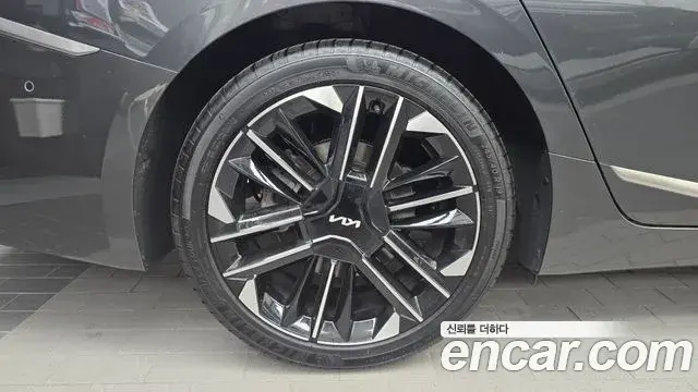 Kia K8 2024 — Photo 5/20