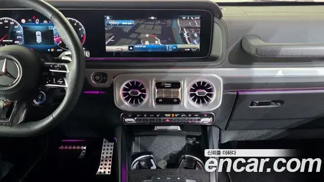 Mercedes-Benz G-Class 2025 — Фото 15/20