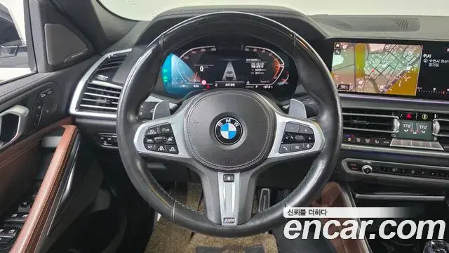 BMW X6 2021 — Фото 13/20