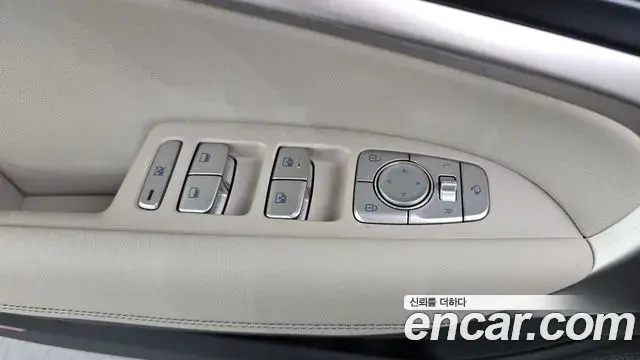 Genesis G70 2019 — Photo 4/20