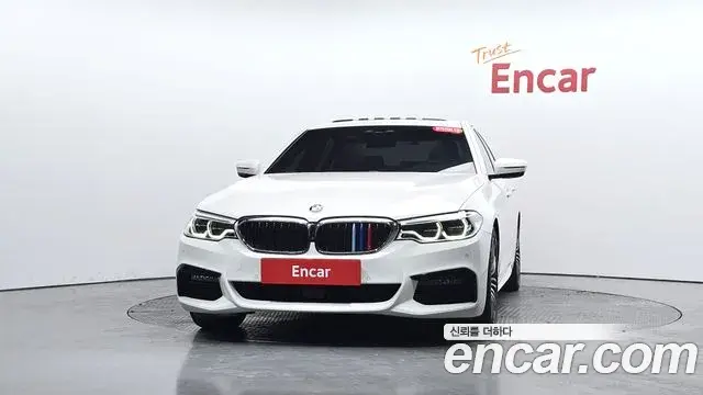BMW 5 Series 2019 — Фото 3/20