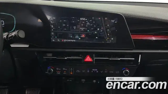 Kia Niro 2022 — Фото 14/20