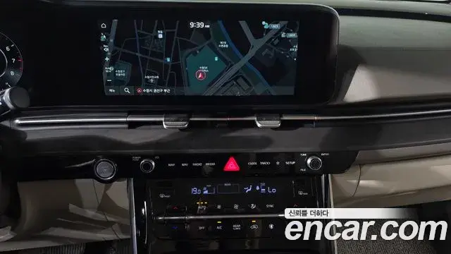 Kia Carnival 2021 — Photo 12/20