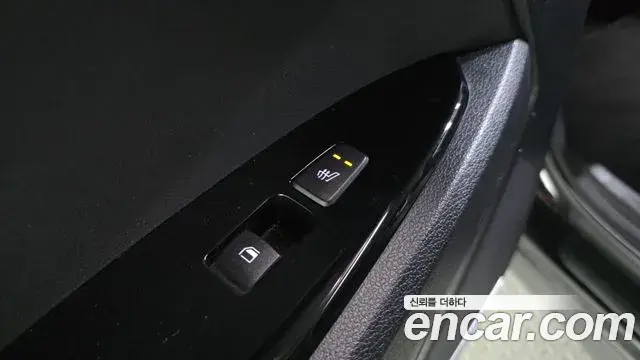 Kia Sportage 2022 — Photo 1/20