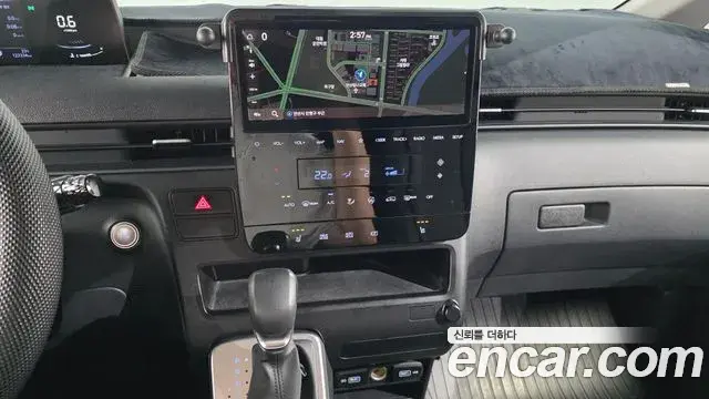 Hyundai Staria 2024 — Фото 19/20
