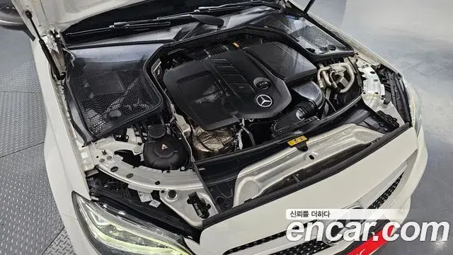 Mercedes-Benz C-Class 2019 — Фото 6/20