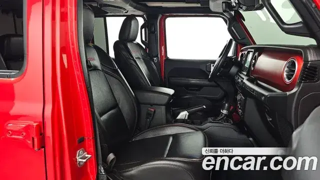 Jeep Wrangler 2020 — Фото 10/20