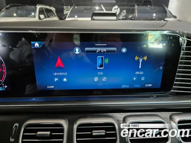 Mercedes-Benz GLE-Class 2026 — Фото 13/20