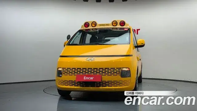 Hyundai Staria 2022 — Şəkil 3/20
