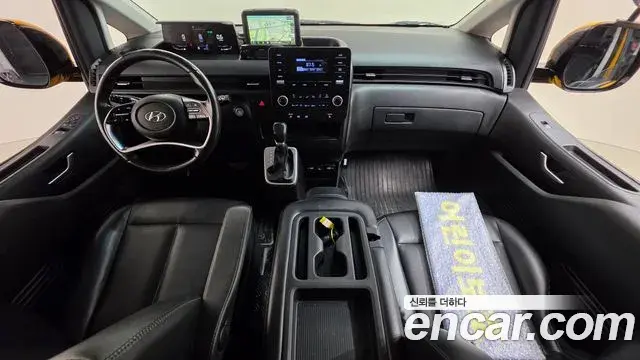 Hyundai Staria 2022 — Şəkil 7/20