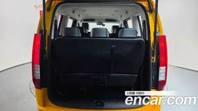 Hyundai Staria 2022 — Şəkil 18/20