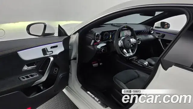 Mercedes-Benz CLA-Class 2021 — Фото 9/20