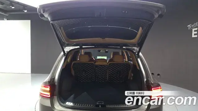 Genesis GV80 2020 — Photo 17/20