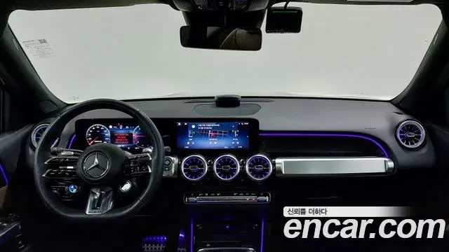Mercedes-Benz GLB-Class 2025 — Фото 6/17