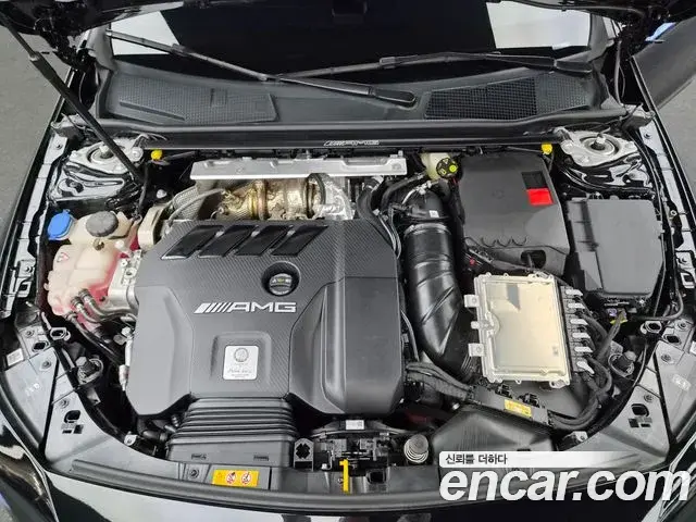 Mercedes-Benz CLA-Class 2025 — Фото 6/19