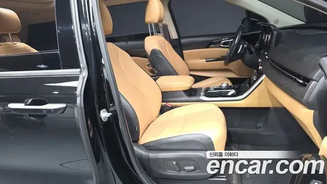 Kia Carnival 2021 — Şəkil 11/20