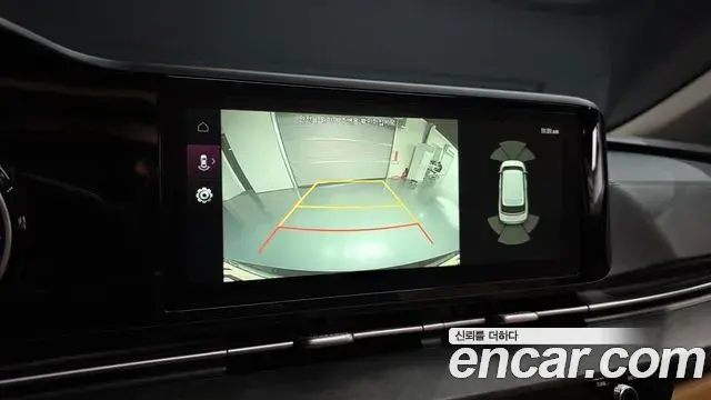 Kia Carnival 2021 — Şəkil 15/20