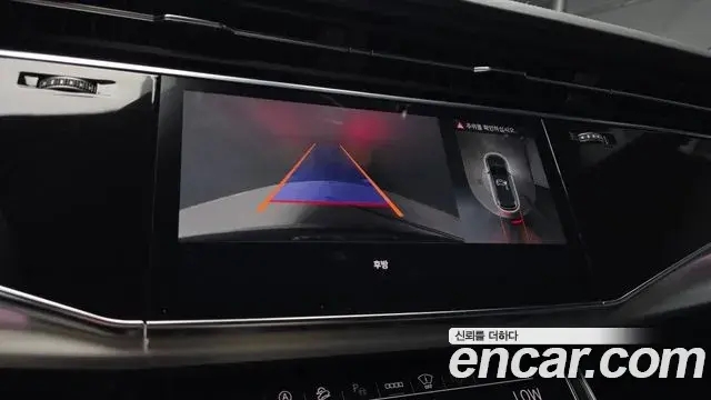 Audi Q7 2023 — Фото 15/20