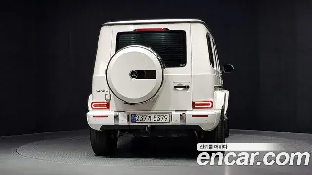 Mercedes-Benz G-Class 2021 — Фото 4/20