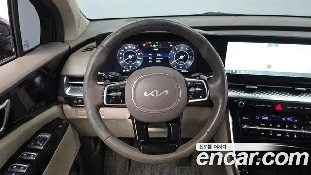 Kia Carnival 2022 — Фото 13/20