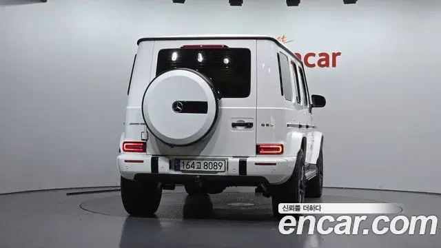 Mercedes-Benz G-Class 2021 — Фото 4/20