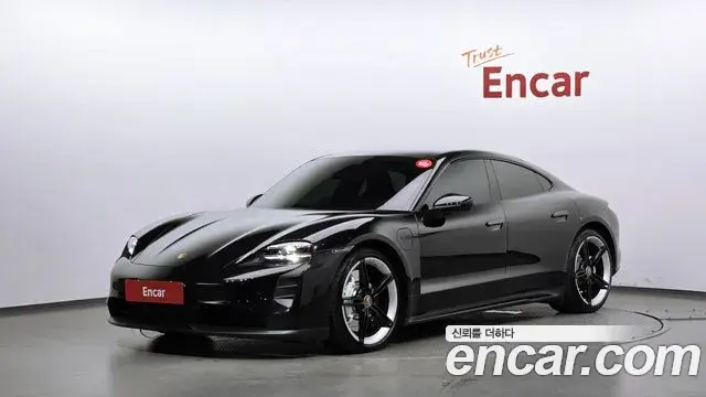 Porsche Taycan 2023 — Şəkil 11/20