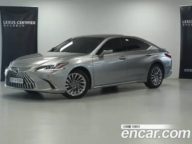 Lexus ES300h 2025 — Photo 9/14