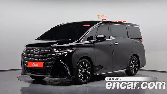 Toyota Alphard 2023 — Фото 10/20