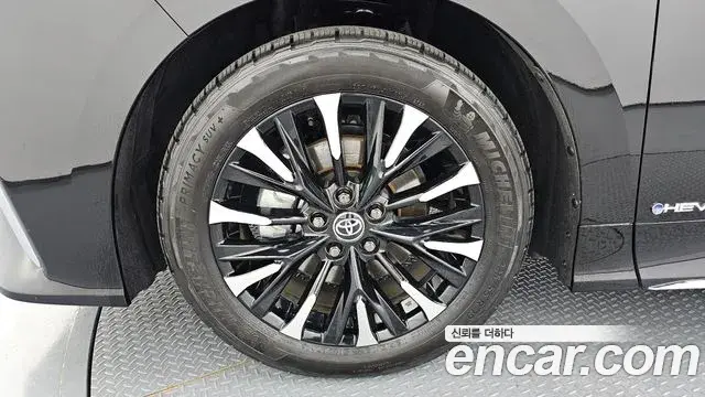 Toyota Alphard 2023 — Фото 5/20
