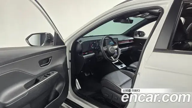 Hyundai Kona 2024 — Фото 10/20