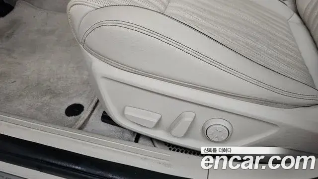 Genesis G70 2022 — ფოტო 4/34