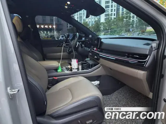 Kia Carnival 2024 — Şəkil 13/18