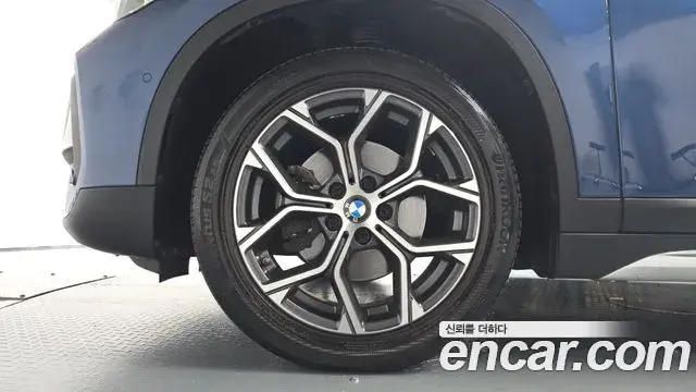 BMW X1 2020 — Фото 5/20
