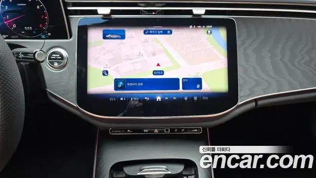 Mercedes-Benz E-Class 2026 — Photo 19/20