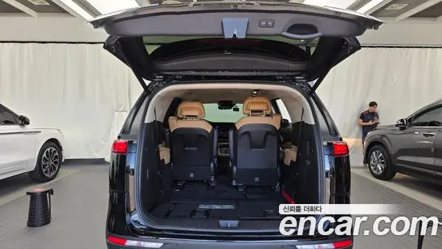 Kia Carnival 2020 — Фото 20/20