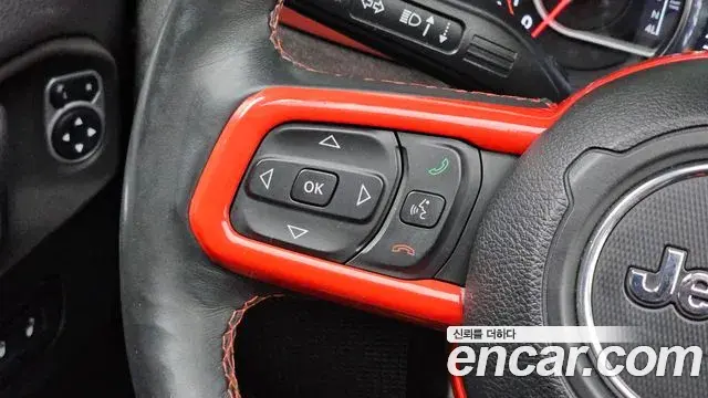 Jeep Wrangler 2019 — Фото 17/20