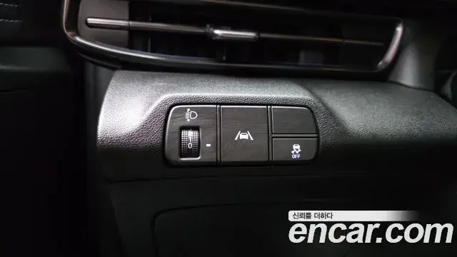 Hyundai Avante 2022 — Фото 19/20