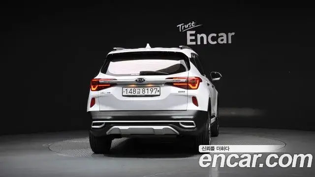 Kia Seltos 2019 — ფოტო 24/30