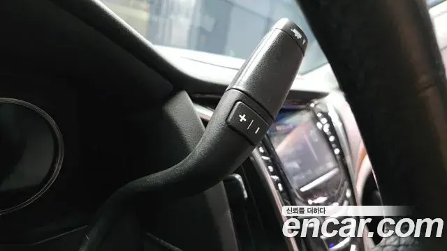 Cadillac Escalade 2020 — Photo 26/32