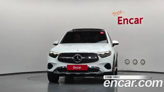Mercedes-Benz GLC-Class 2024 — Photo 3/20