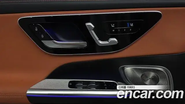 Mercedes-Benz GLC-Class 2024 — Photo 20/20